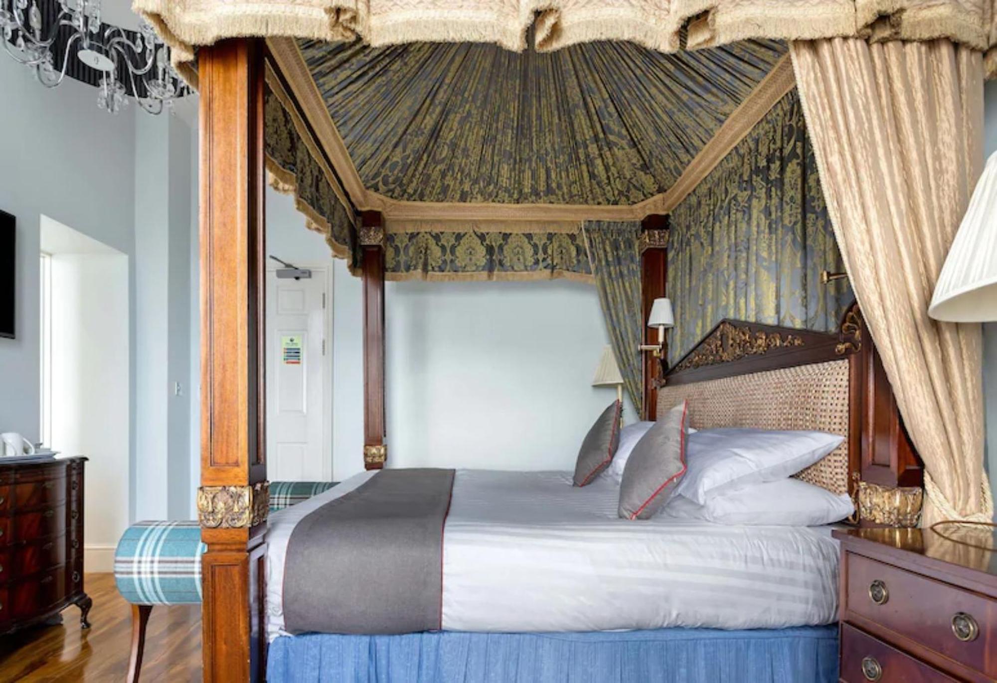 Anacapri Hotel Falmouth Room photo A bedroom at the hotel