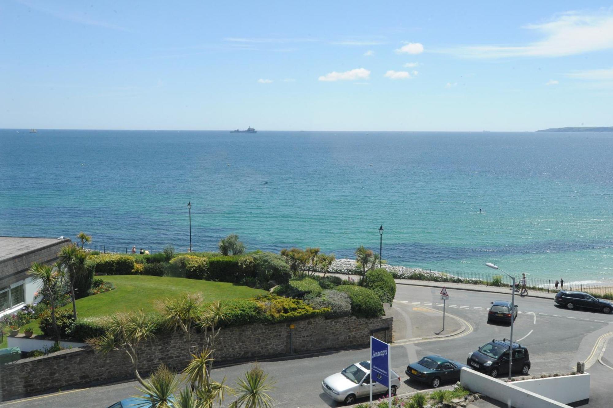 Anacapri Hotel Falmouth Room photo View of the sea from the town